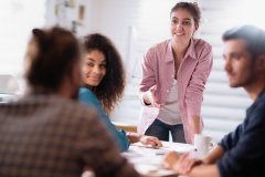 關于求推薦一些適合管理人員的培訓課程？